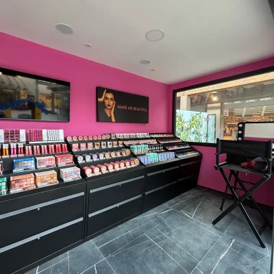 Modelo ibiza (DIÁFANO) interior casa contenedor 2